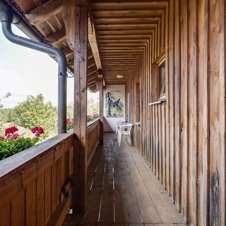 Apartment On A Farm Near The Ski Area Neukirchen beim Heiligen Blut Bagian luar foto